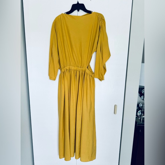 Gorgeous Asymmetrical shoulder & sleeves cut out waist flare midi dress mustard - Picture 11 of 11